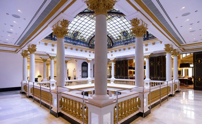 Casino Gran Vía Comar, Interior