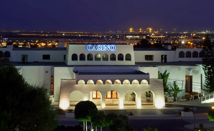 Casino Bahía de Cádiz Comar, Exteriores