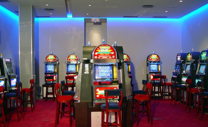 Casino Conde Luna Comar, Máquinas de juego