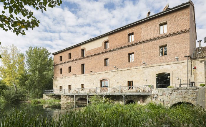 Casino del Tormes Comar, Exterior Edificio