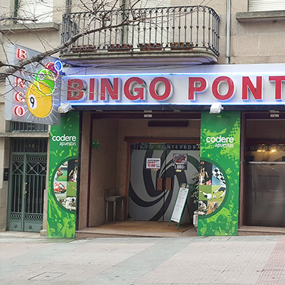 bingo pontevedra Comar, Exteriores